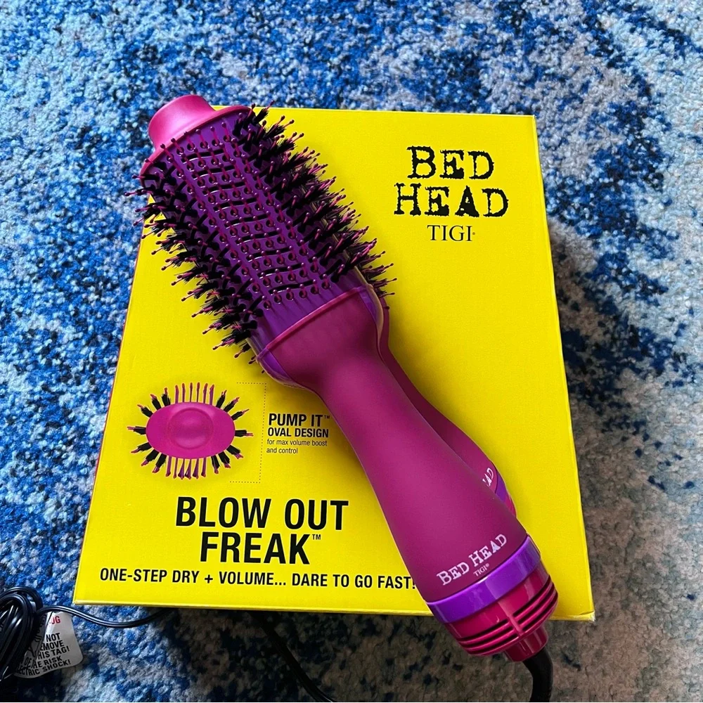 BedHead Blow Out Freak Blow Out Brush - Picture 1 of 8